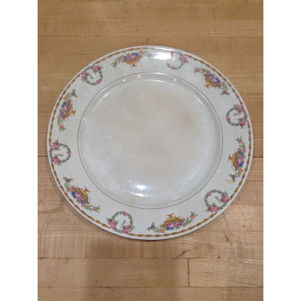 Vintage Pope Gosser Melrose Dinner Plate 9.5" Floral Wreath Urn U.S.A.